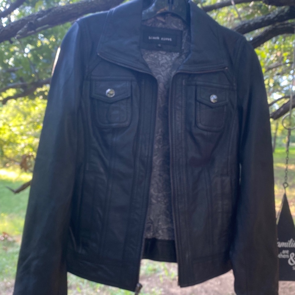 NWOT Red Rivet Black Leather XS